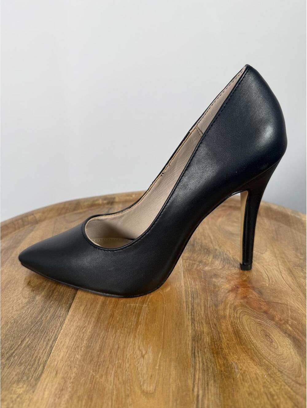 French Connection Black Pointed Toe Heels Classic Pump Women's Size 7.5 NWB - Picture 9 of 11